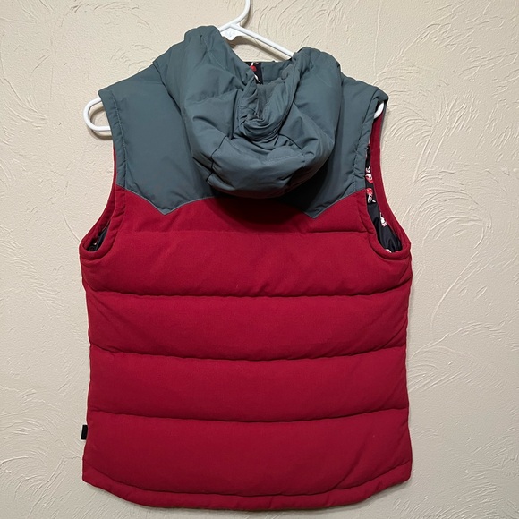 Patagonia Vest - Picture 3 of 4
